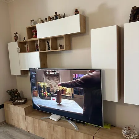 Spacious Family With Self Check In Apartment Vlorë
